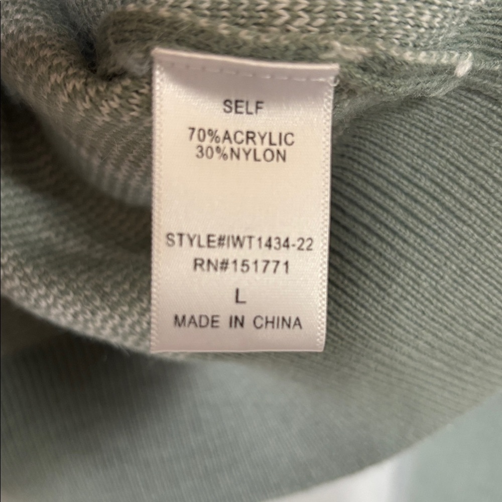 Alter’d State Green Smiley Face Cropped Sweater Size L - Picture 3 of 5